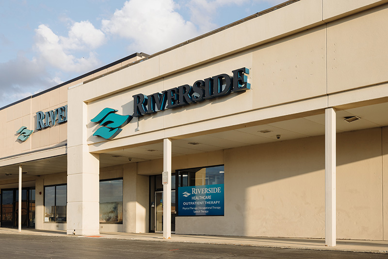 Image of the front entrance of Riverside Outpatient Therapy - Kankakee