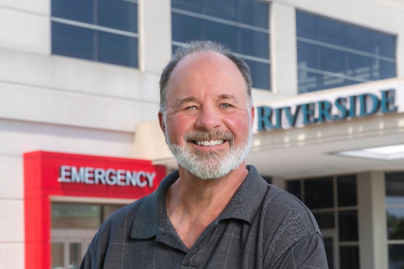 Steven Piekarczyk sits outside of the Emergency Department at Riverside Healthcare